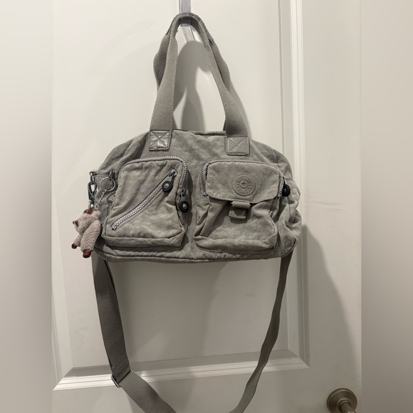 Kipling Defea Handbag - Picture 1 of 3